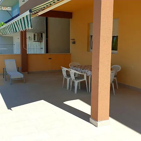 Appartement Seaview Tony With Grand Terrace